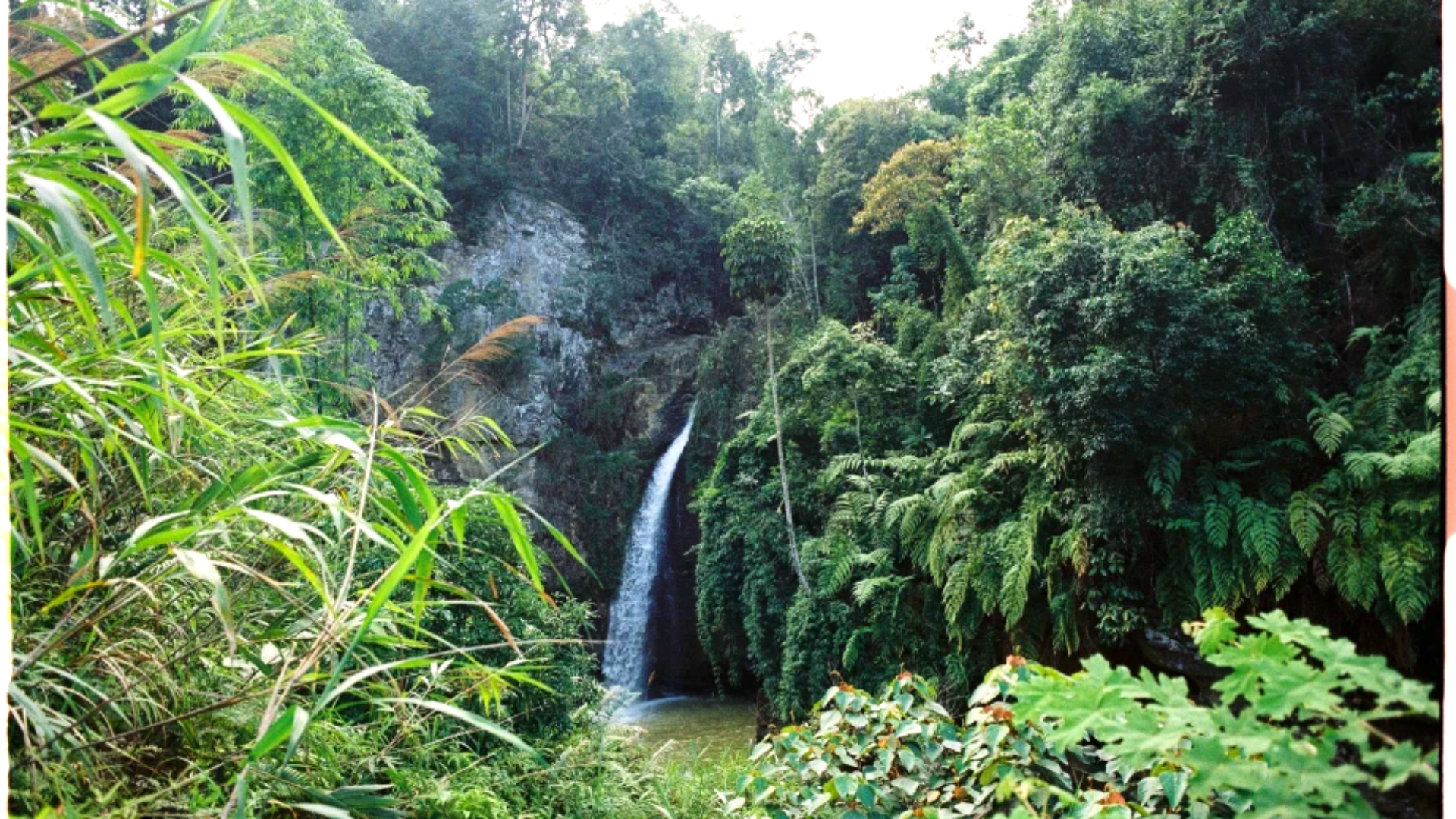 Cascadas En Ha Giang