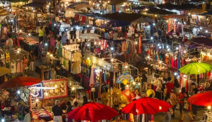 Mercados Nocturnos De Chiang Mai